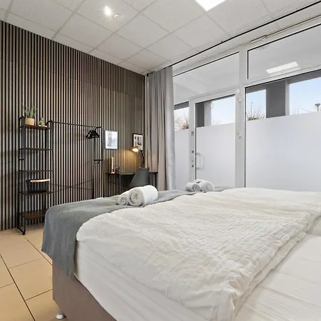 Apartamento Gemuetlich Und Zentral, 3Km Zum Flughafen Koeln-Bonn Colonia Exterior foto