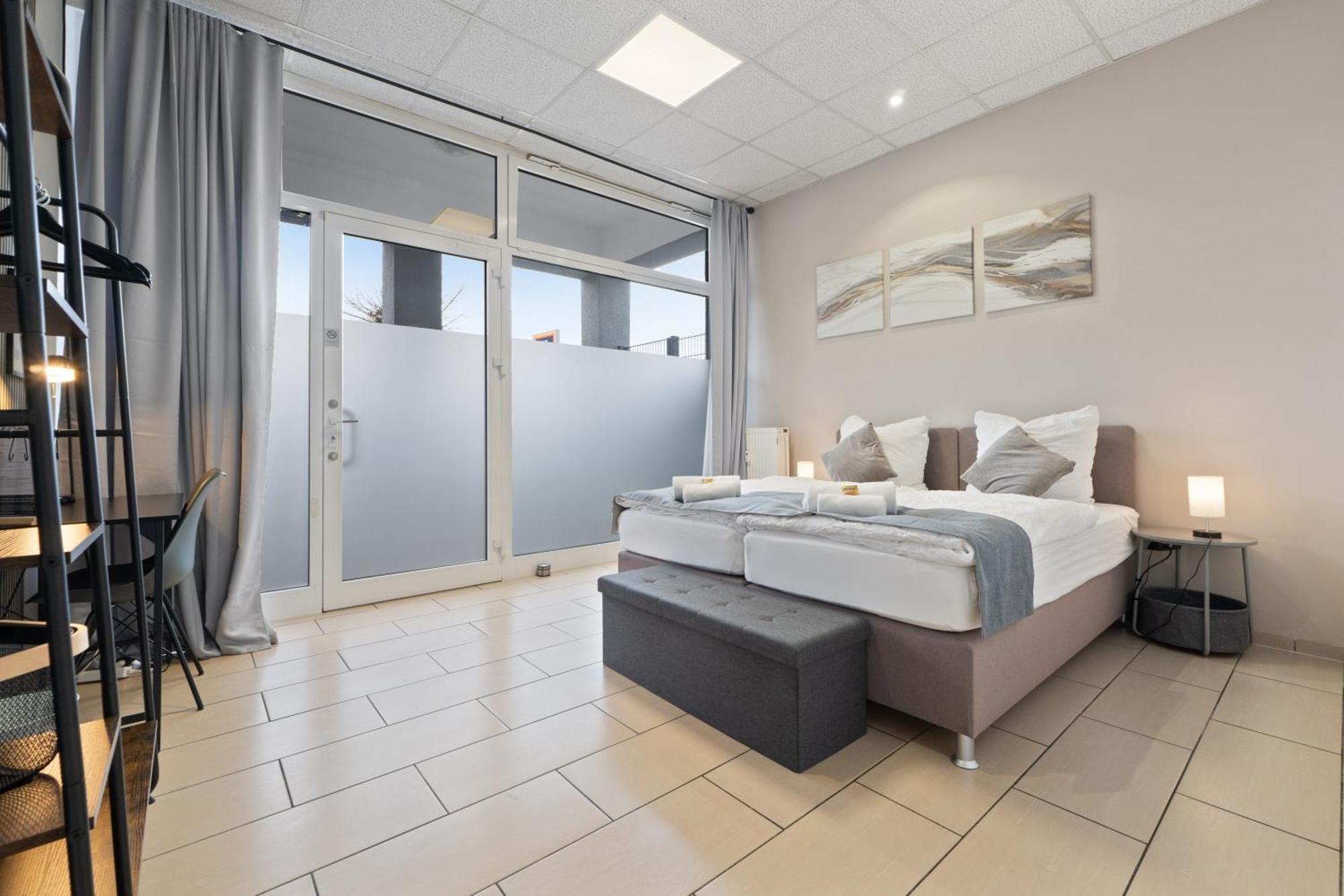 Gemuetlich Und Zentral, 3km Zum Flughafen Koeln-bonn Apartment Köln